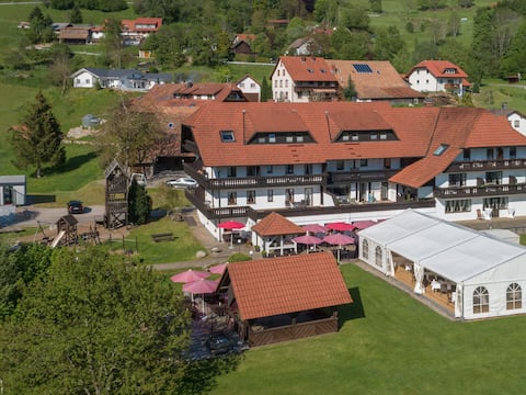 Hotel Landmann, (Steinen)