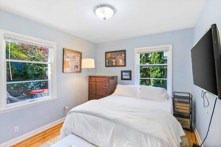 Magnolia on the Hill gallery image 3