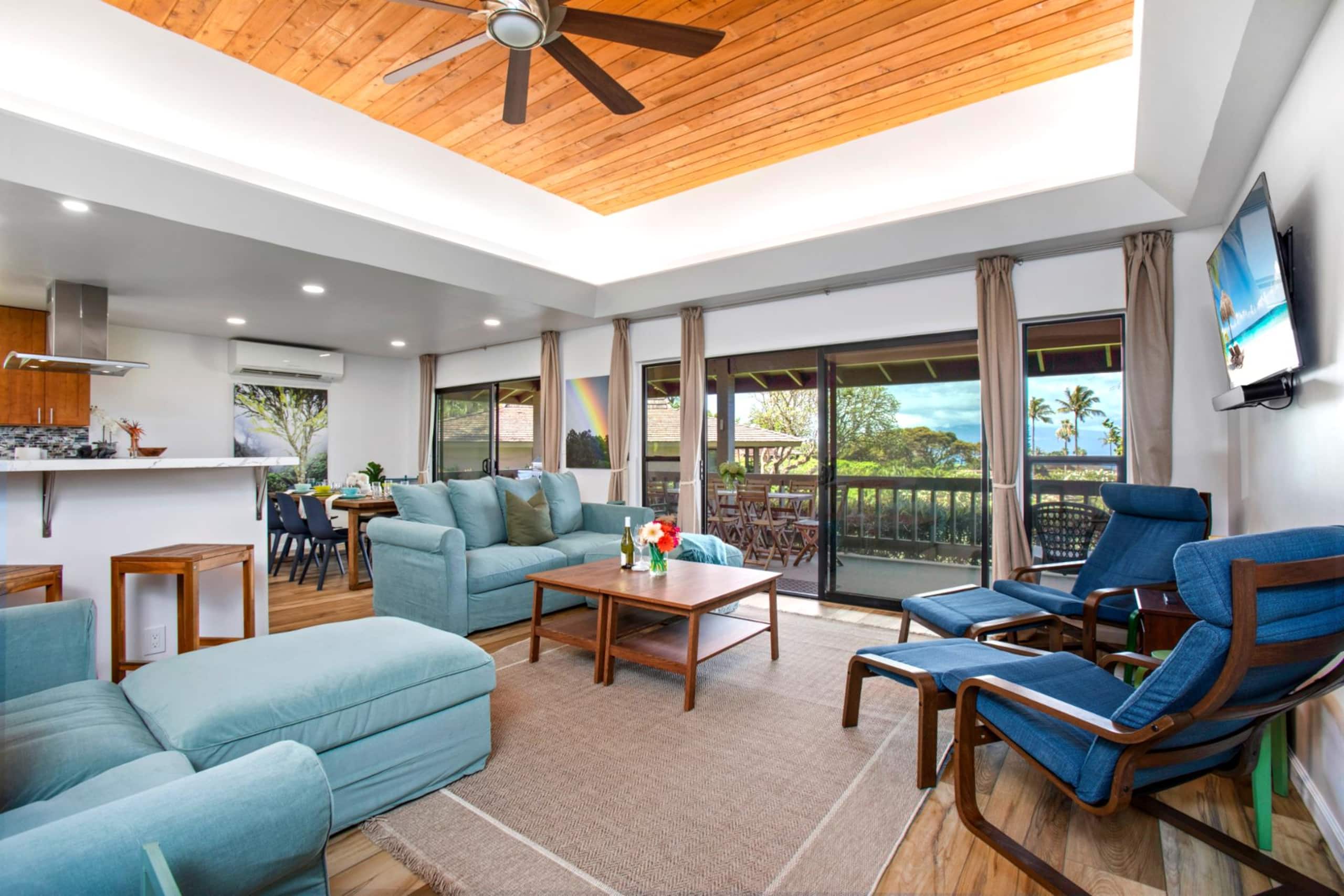 Condo in Lahaina · ★4.43 · 3 bedrooms · 5 beds · 2 baths - Image 13