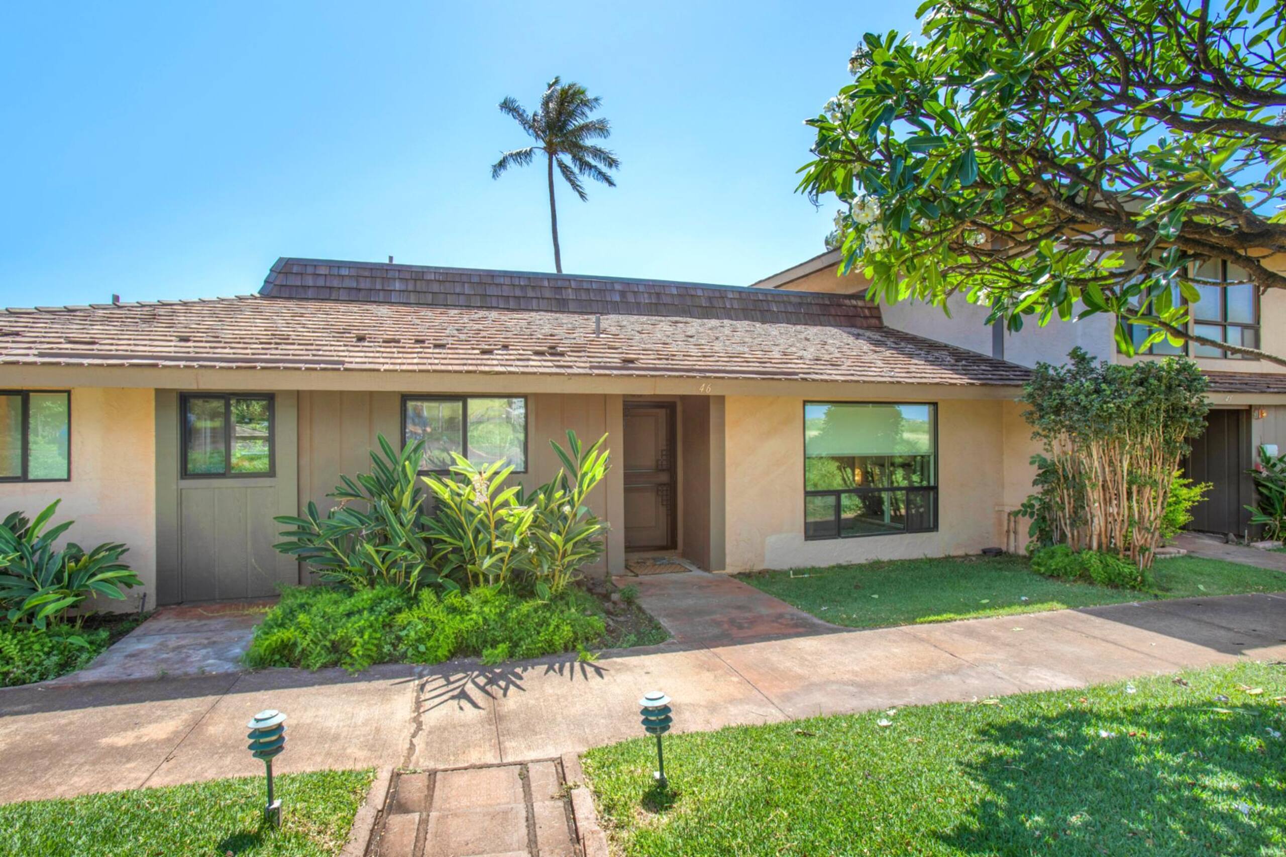 Condo in Lahaina · ★4.43 · 3 bedrooms · 5 beds · 2 baths - Image 36