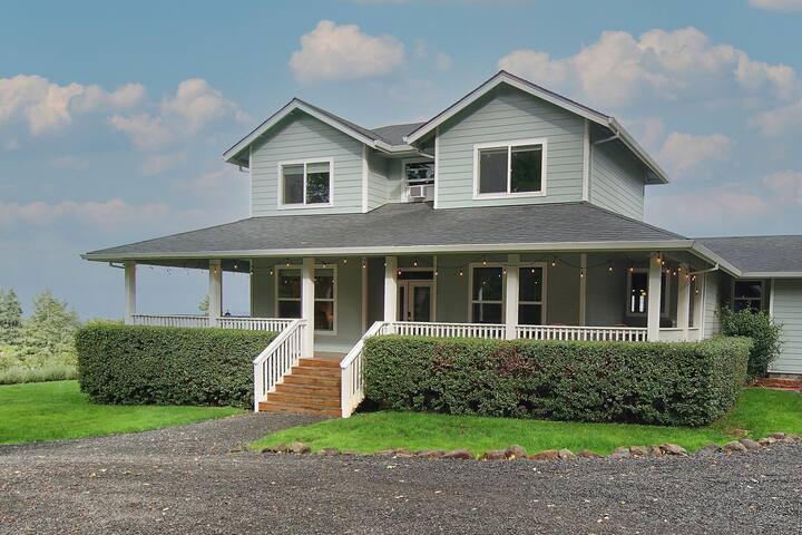 Porch Light Vacation Rentals managed Airbnb listing 2