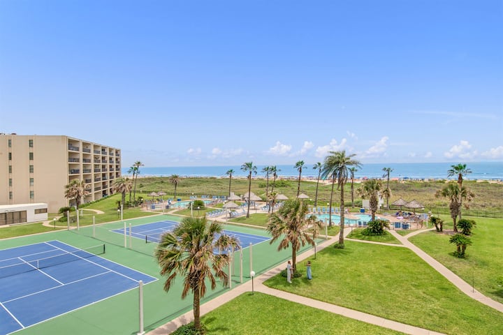 Saida Resort 3 Bedroom 4th Floor Sleeps 8 - South Padre Island, TX