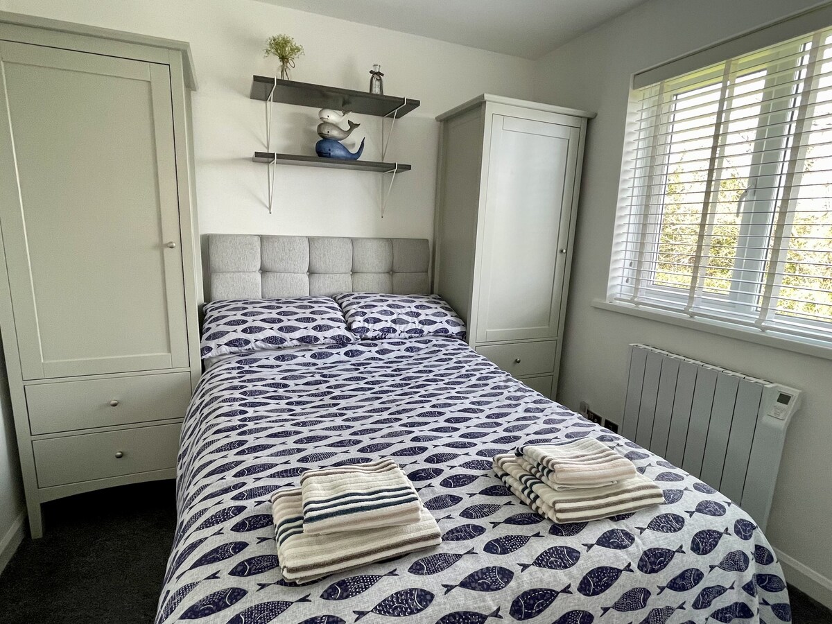 Мала двокреветна соба