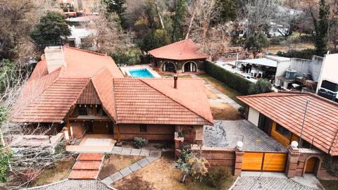 Fliphaus + Wine Country - 20 pax 9 Bd Pool & Jacuz
