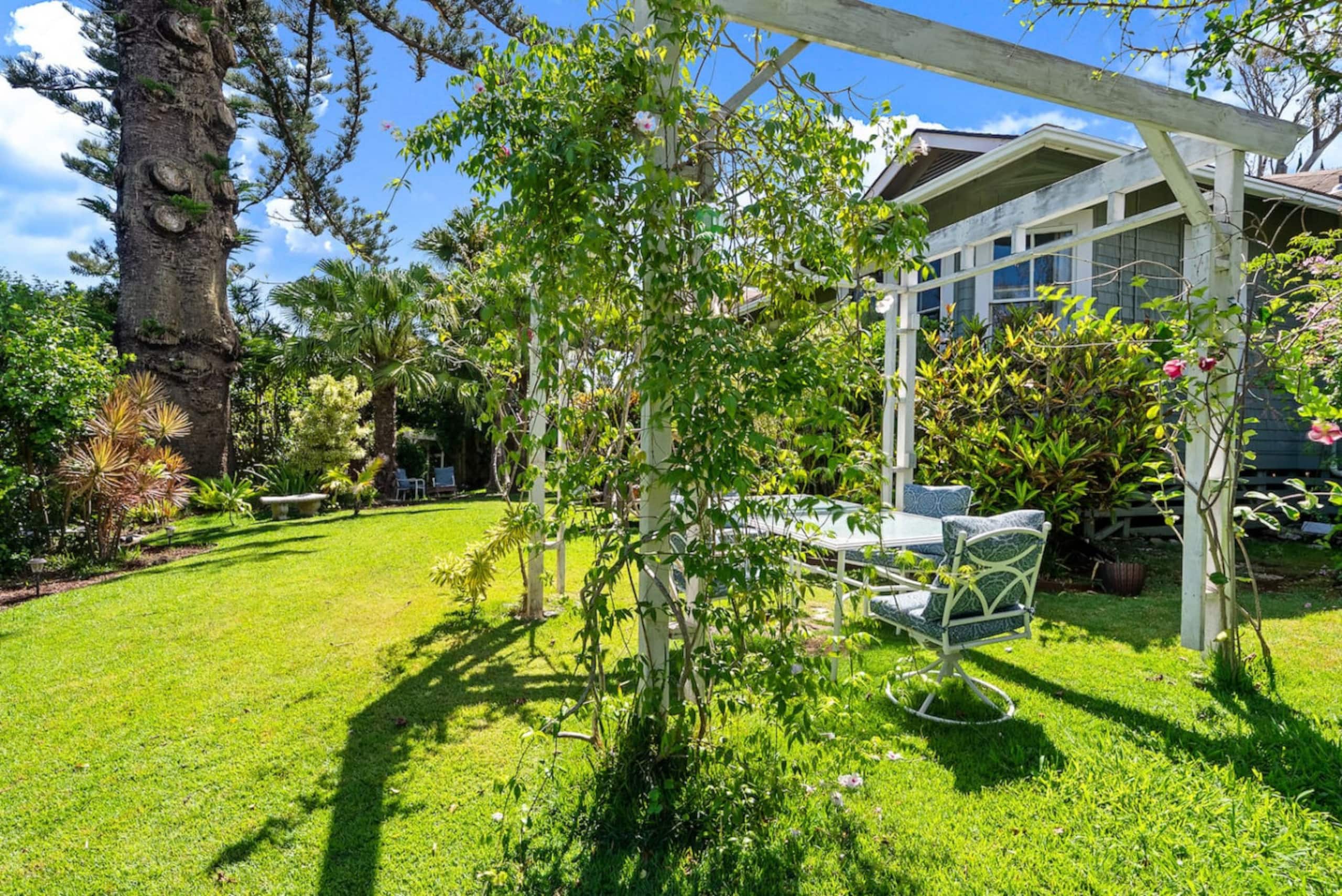 Guesthouse in Makawao · ★4.98 · 1 bedroom · 1 bed · 1 private bath - Image 17