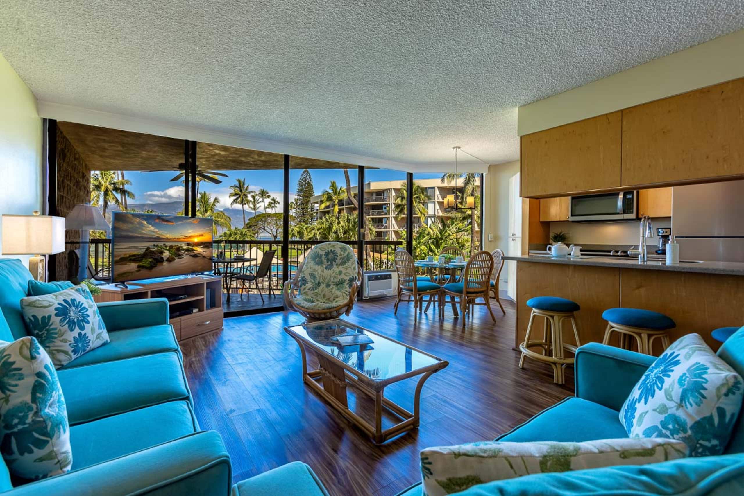Condo in Kihei · ★4.89 · 2 bedrooms · 4 beds · 2 shared baths - Image 8