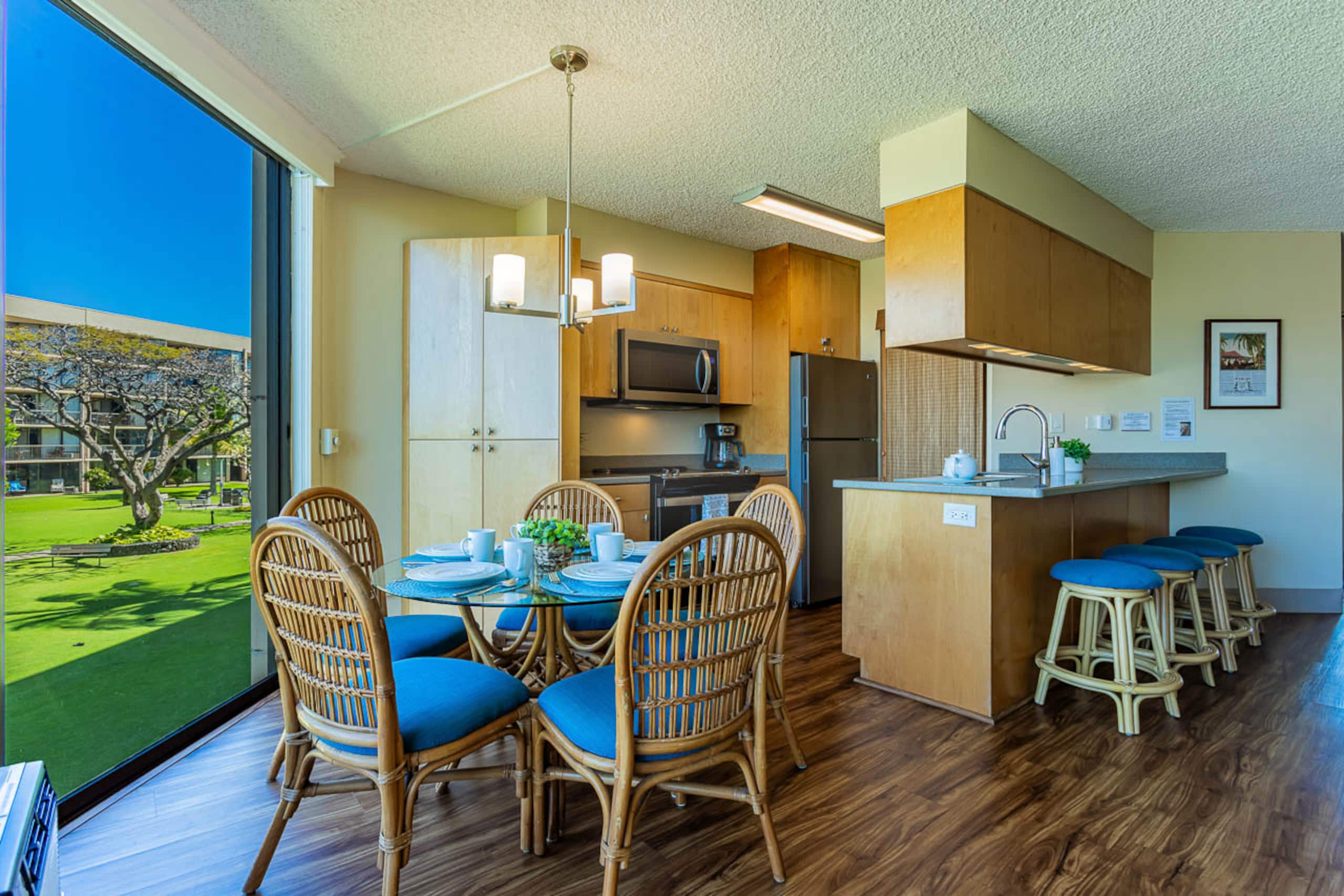 Condo in Kihei · ★4.89 · 2 bedrooms · 4 beds · 2 shared baths - Image 17