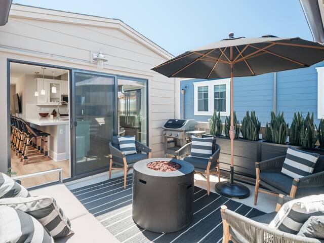 Luxurious Coastal Oasis in Mission Beach w/ AC