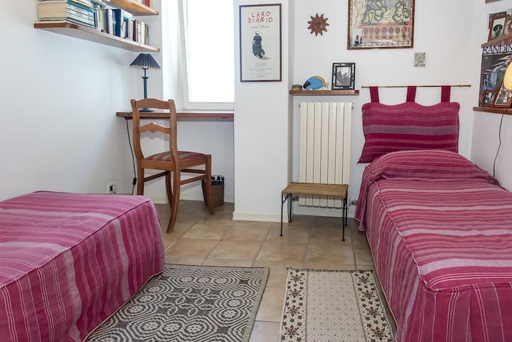 غرفة النوم 2