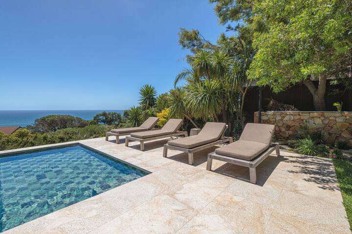 Relax in Style at this Stunning Villa in Camps Bay gallery image 5