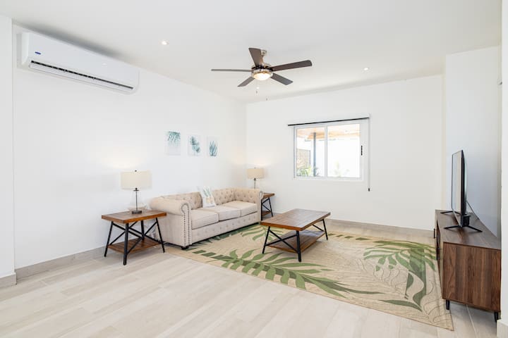 Casa Marina Bahia, Private Pool, 10 Min to Beach!