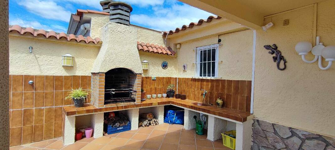 Villa Cecilia, an oasis on the Costa Brava gallery image 3