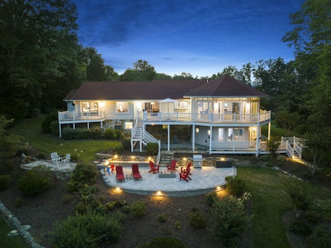 Lakeside Retreat Dreams Near VIR, Caesars Casino