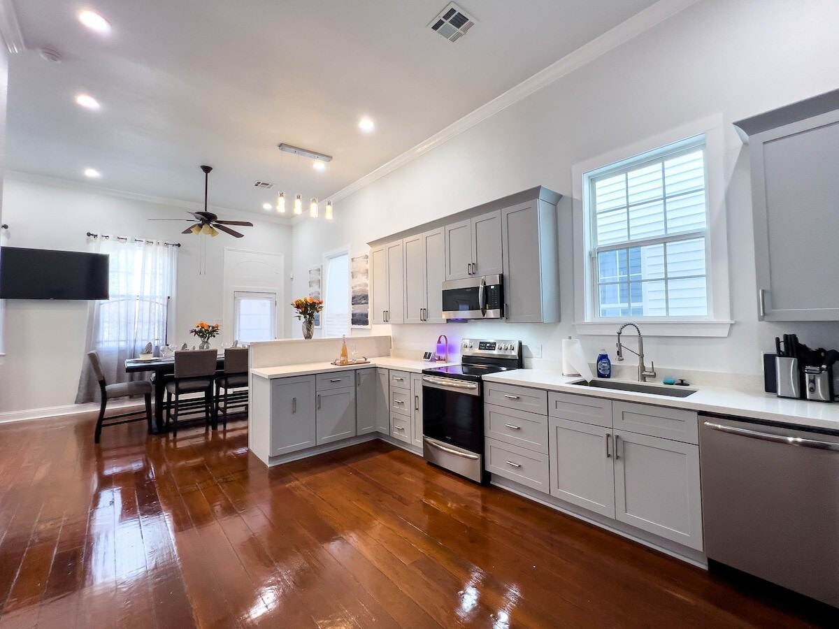 Modern Marigny Maison by Airist Real Estate Inv. Houses for Rent in New Orleans, Louisiana