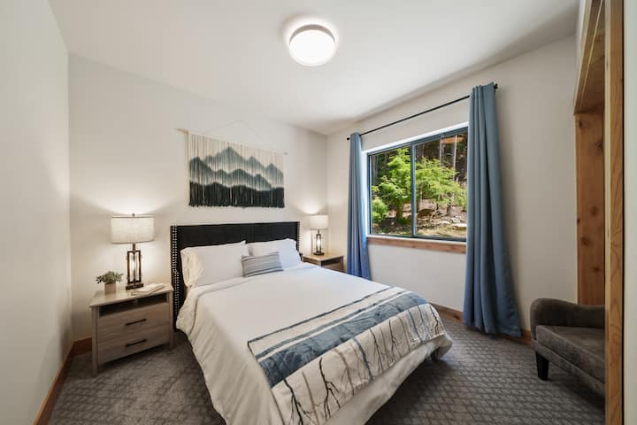 Main floor bedroom 2