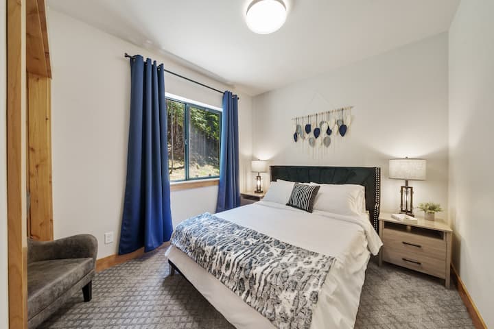 Main floor bedroom 1