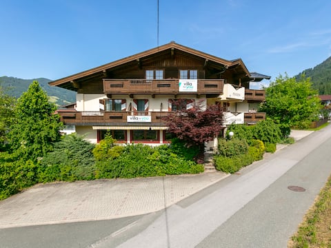 Pet-friendly guesthouse for groups