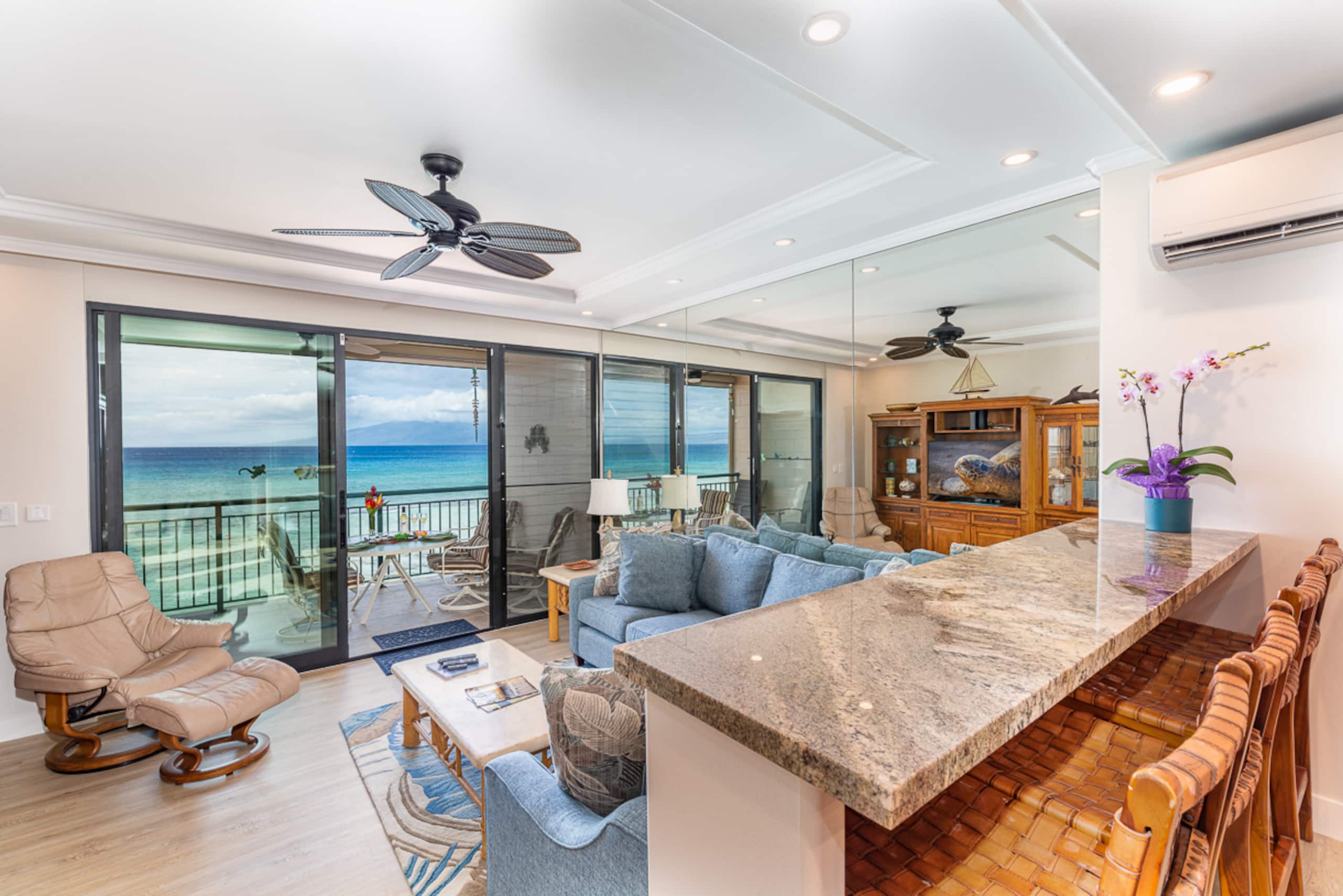Condo in Lahaina · ★5.0 · 3 bedrooms · 2.5 baths - Image 2