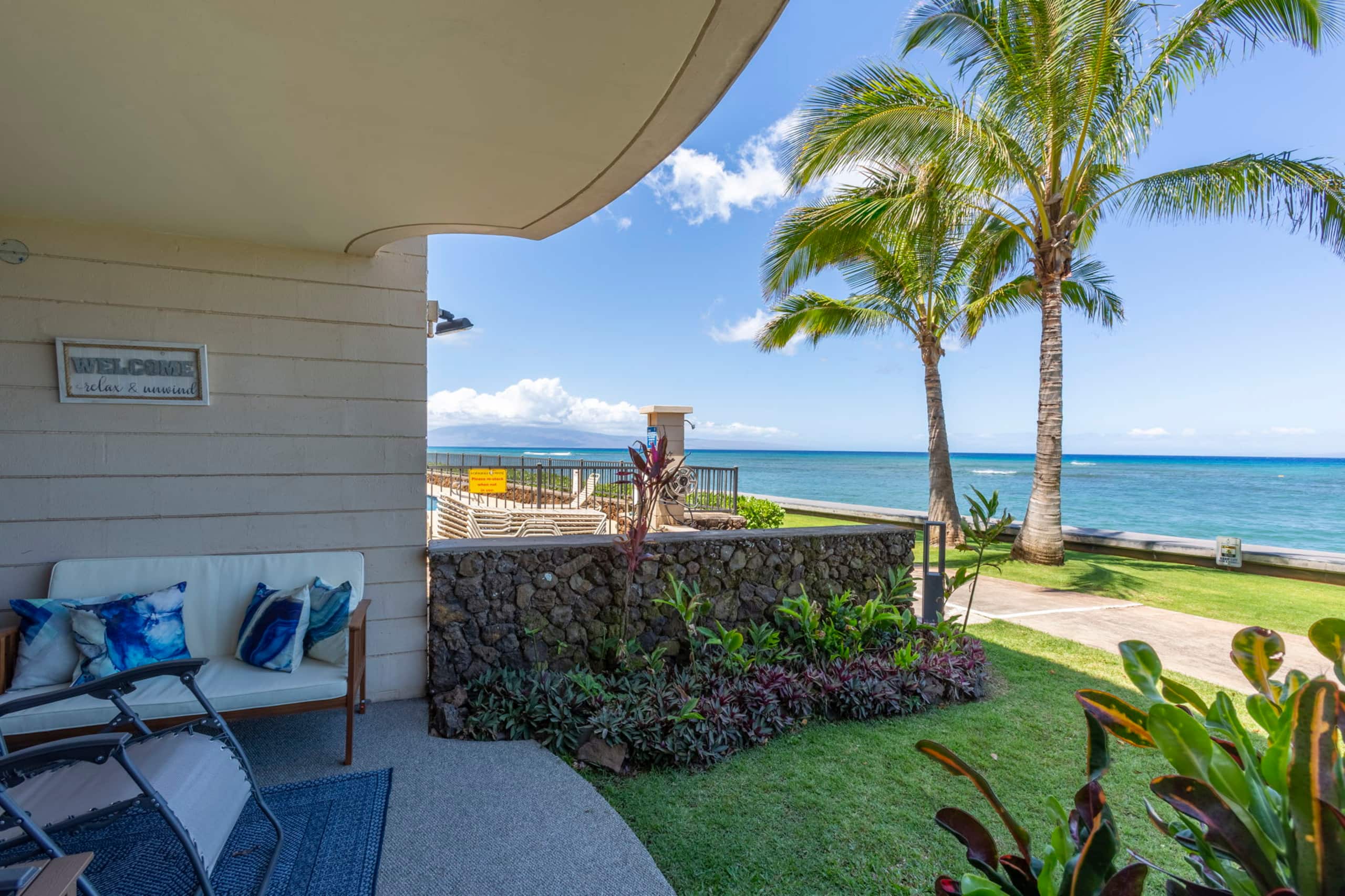 Condo in Lahaina · ★4.94 · 1 bedroom · 2 beds · 1 private bath - Image 54