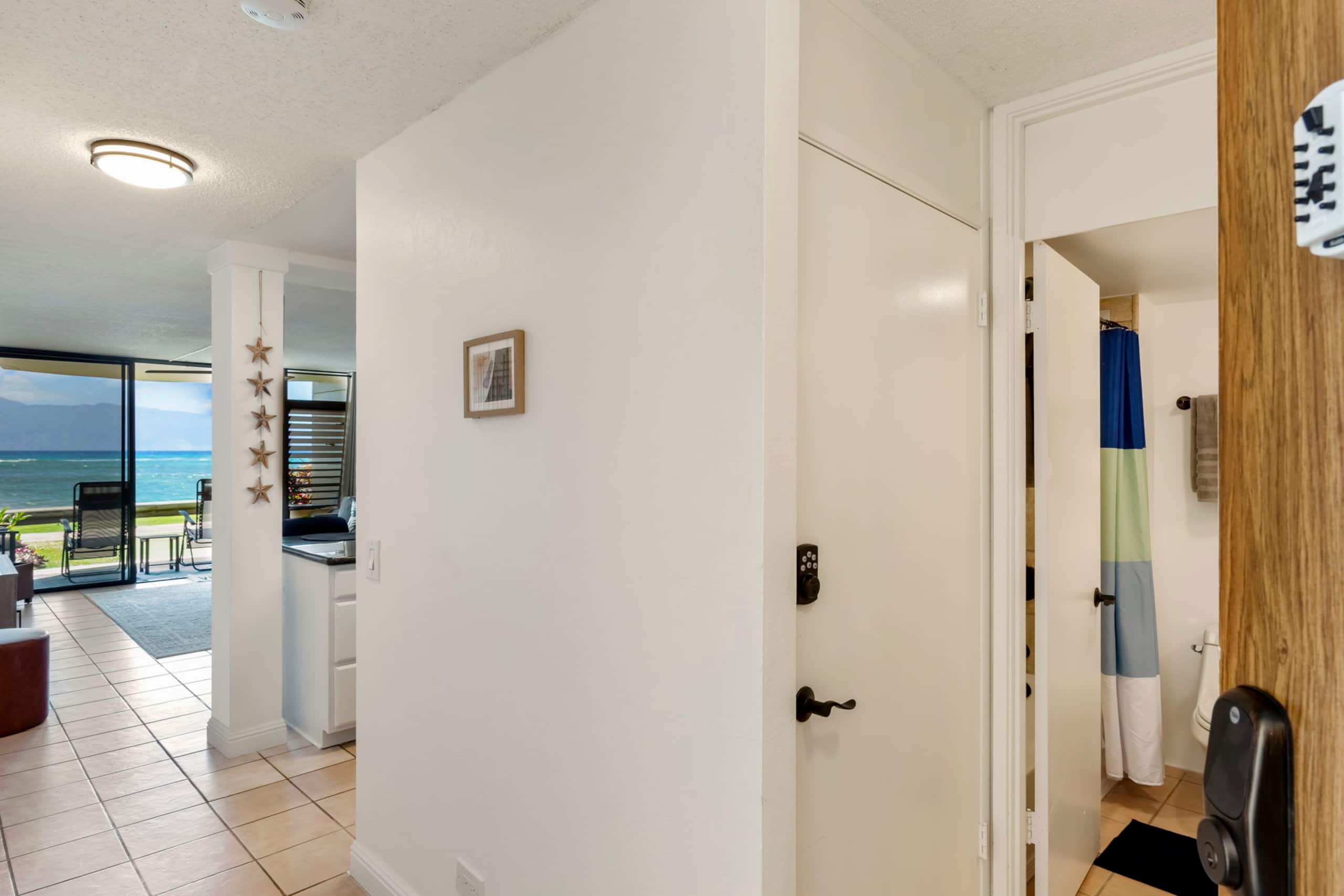 Condo in Lahaina · ★4.94 · 1 bedroom · 2 beds · 1 private bath - Image 52