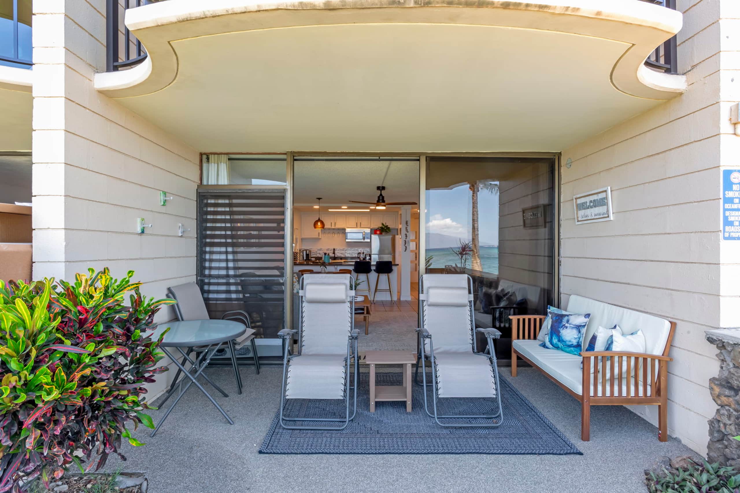 Condo in Lahaina · ★4.94 · 1 bedroom · 2 beds · 1 private bath - Image 32