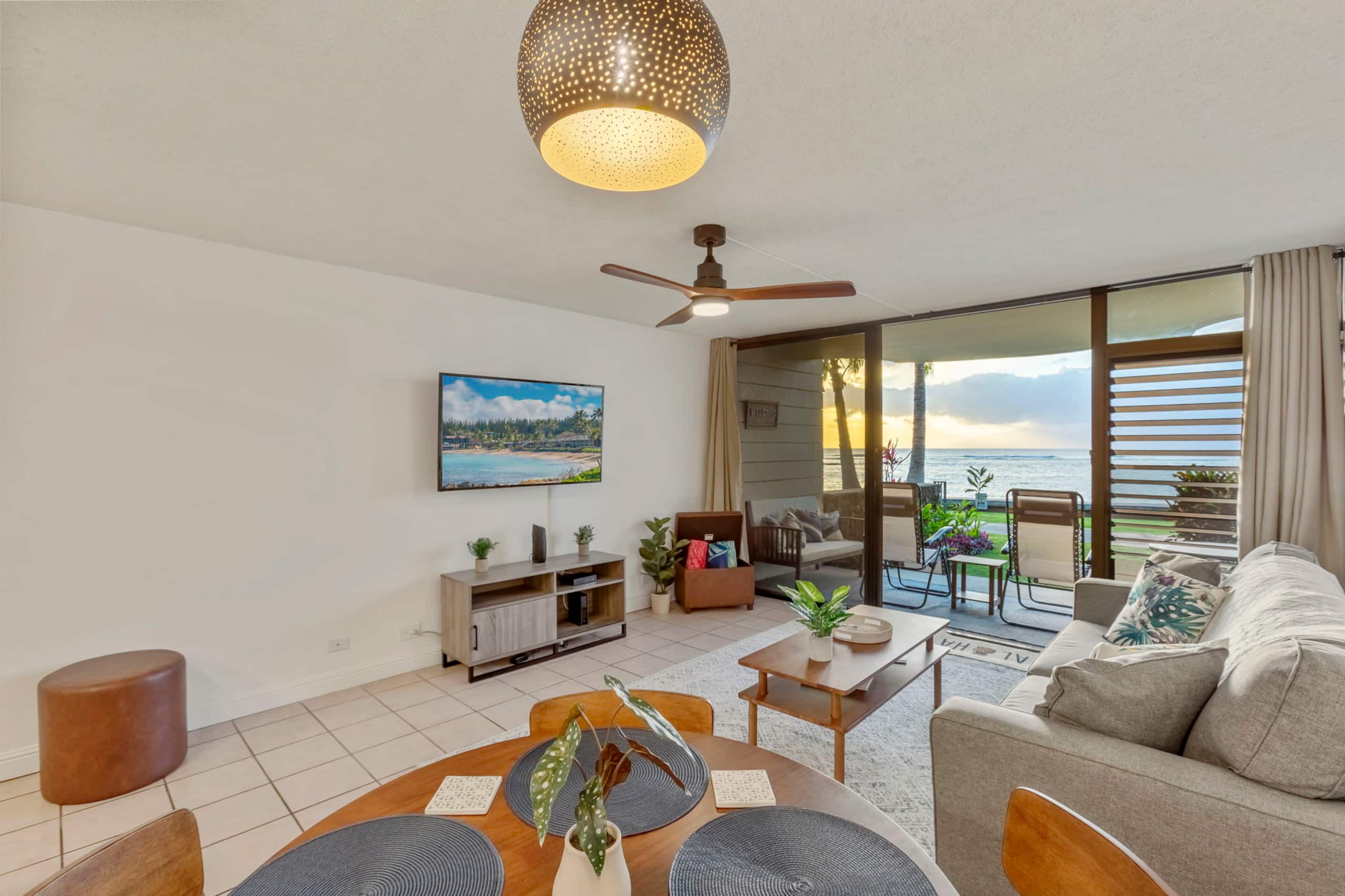 Condo in Lahaina · ★4.94 · 1 bedroom · 2 beds · 1 private bath - Image 49