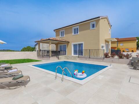 Villa Dora by Interhome
