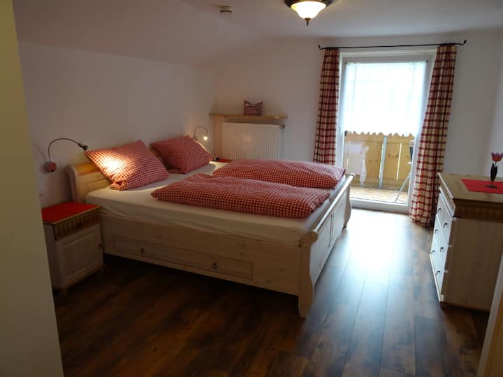 Apartment Mathilde For 4, 2 Bedrooms, 70m² - Inzell