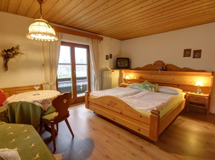 Apartment Seppi For 2 Persons, 60 M² - Inzell
