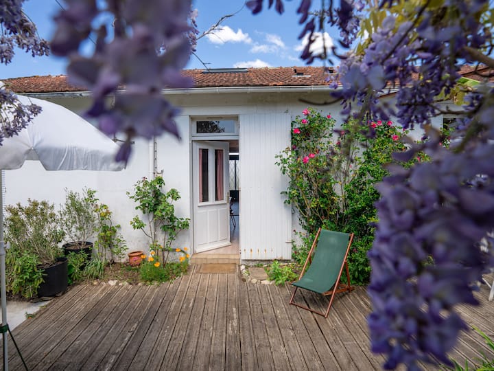 La Pierre Fleurie By Interhome - Pornic