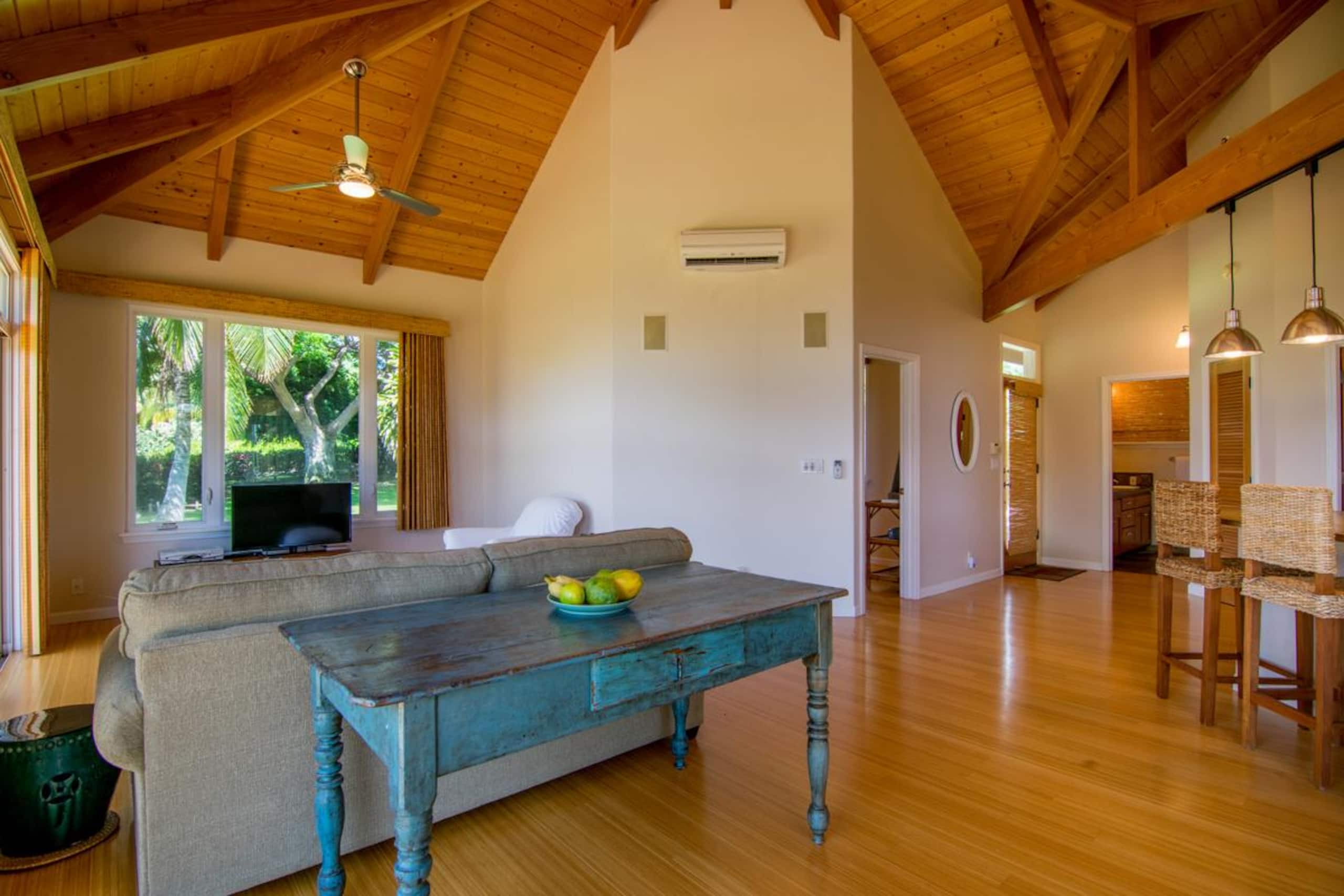 Home in Lahaina · ★4.79 · 5 bedrooms · 6 beds · 5 baths - Image 40