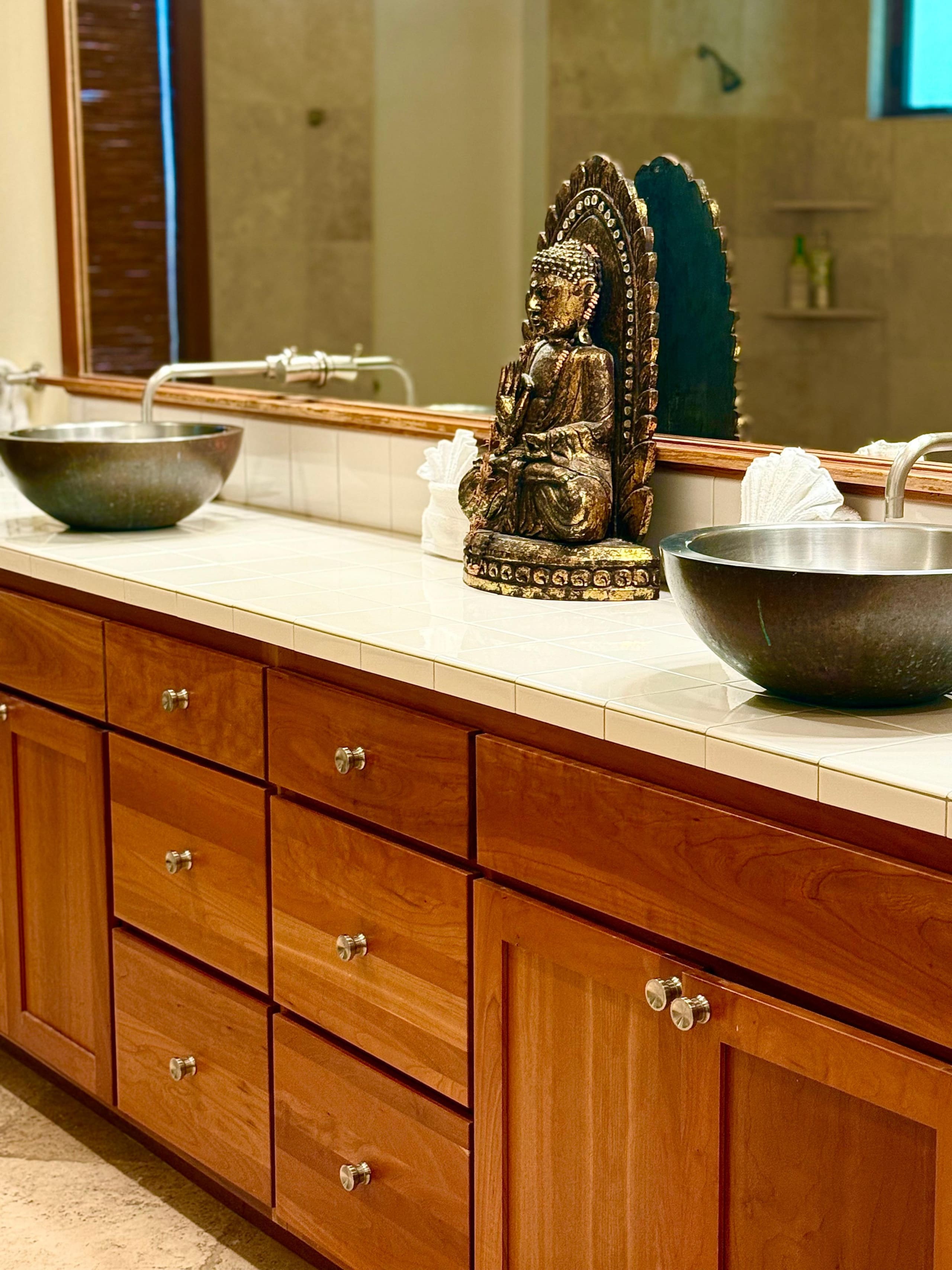 Home in Lahaina · ★4.79 · 5 bedrooms · 6 beds · 5 baths - Image 33