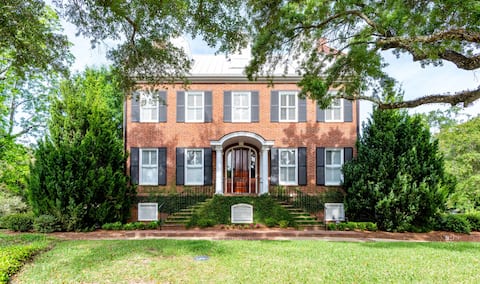 Church St Collection - 109 Full House