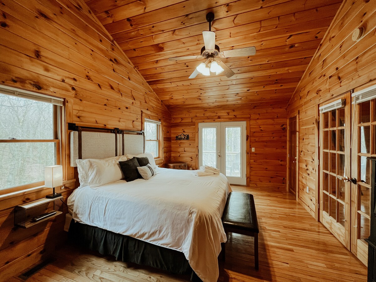 ห้องนอนใหญ่ - ชั้นบน