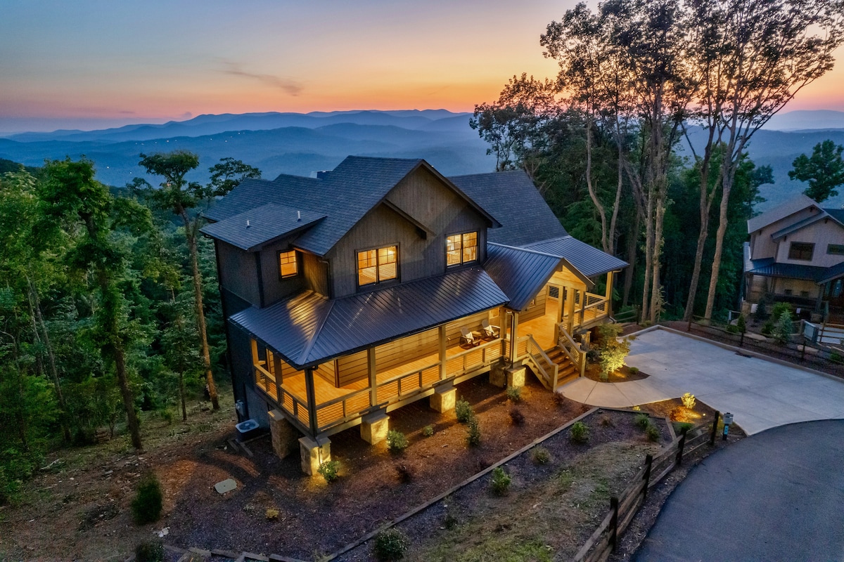 Mountain Air - Luxury Blue Ridge Heights - Cabins for Rent in Blue