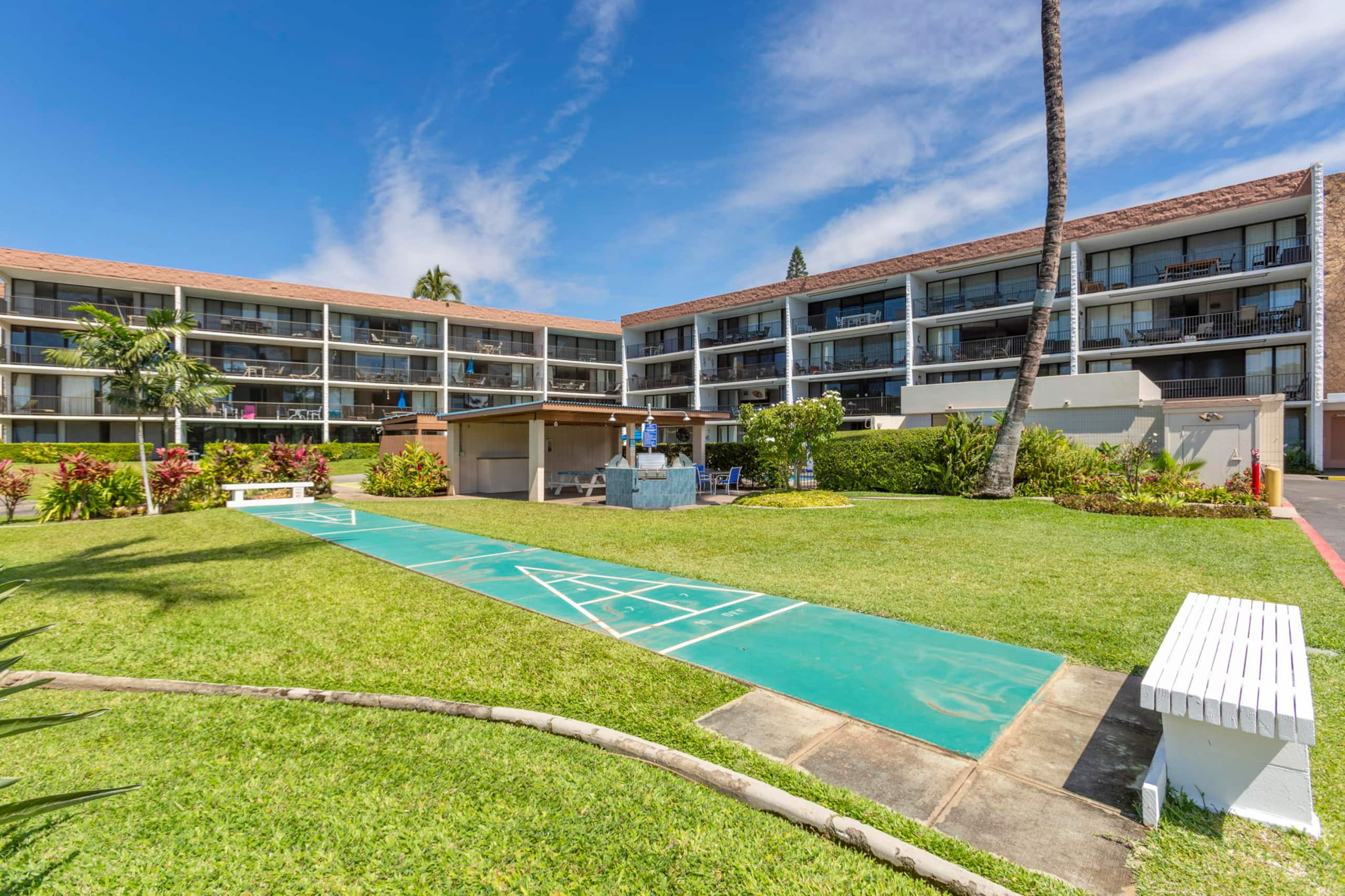 Condo in Kihei · ★4.74 · 2 bedrooms · 4 beds · 2 shared baths - Image 36