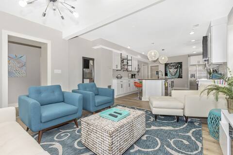 Historic Annapolis~New interior~5+ parking spaces~