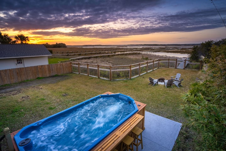 Swim Spa With River View, Dock, Pets-on Beach Time - Folly Beach, SC