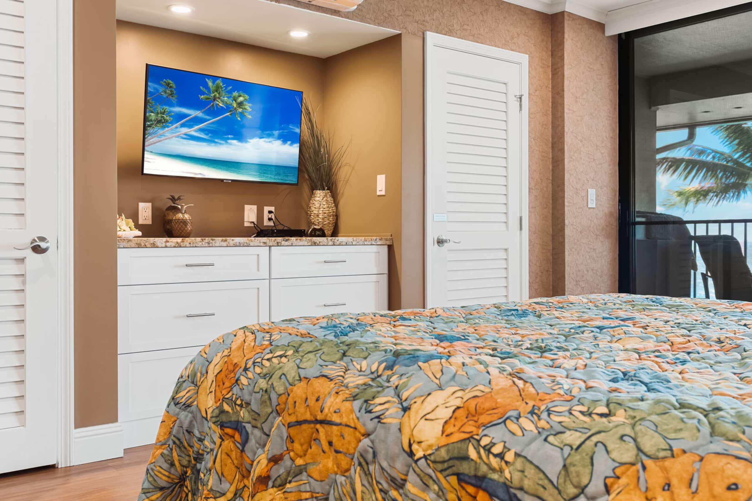 Condo in Lahaina · ★4.76 · 3 bedrooms · 3 beds · 2.5 baths - Image 23