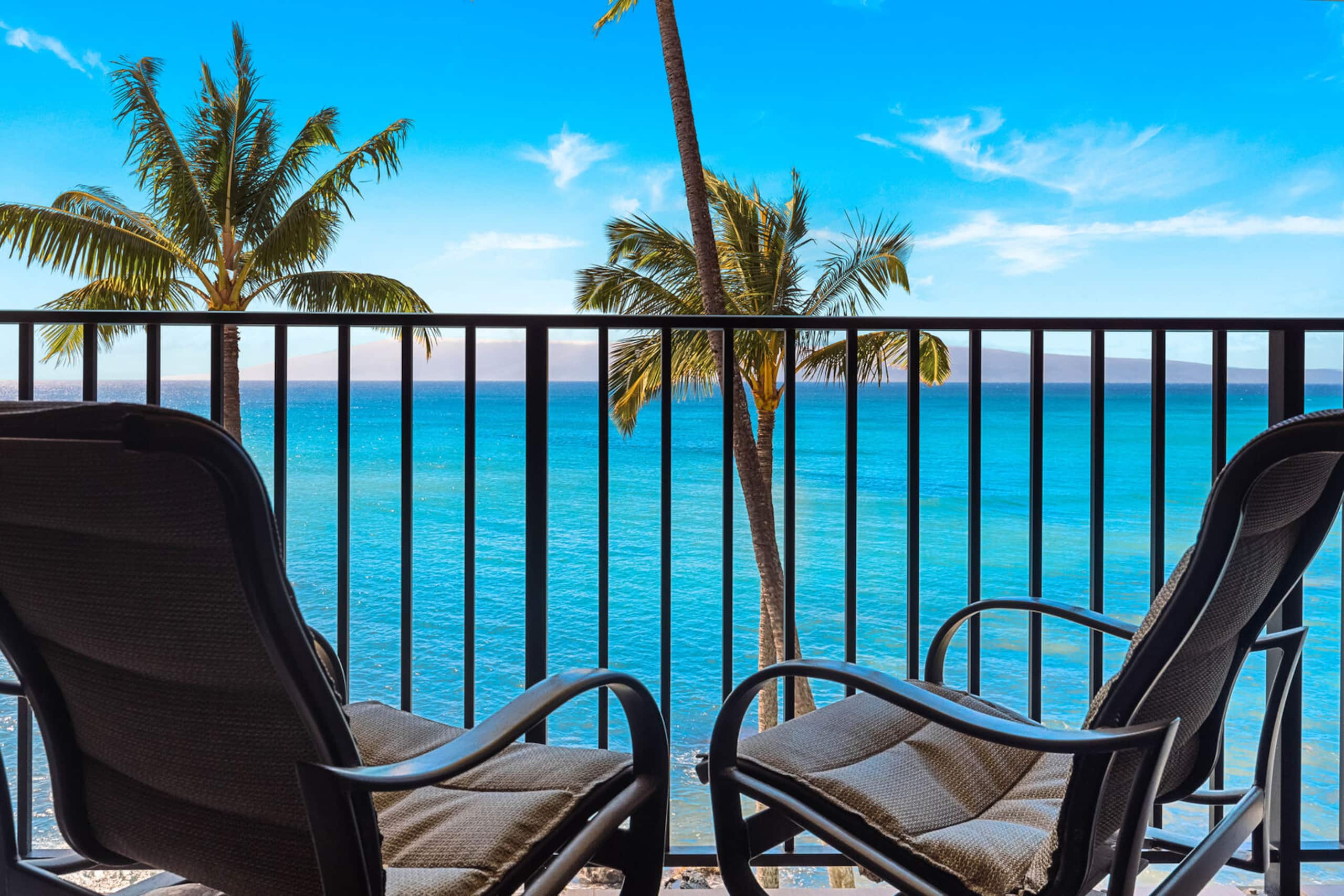 Condo in Lahaina · ★4.76 · 3 bedrooms · 3 beds · 2.5 baths - Image 25
