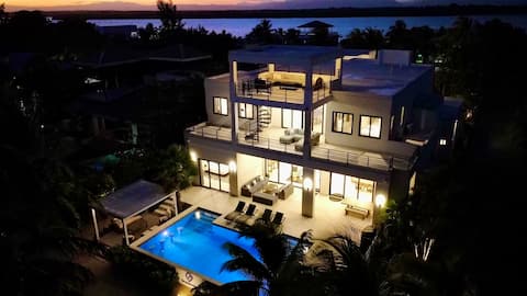 Belize's Premier Beach House with Free Massages