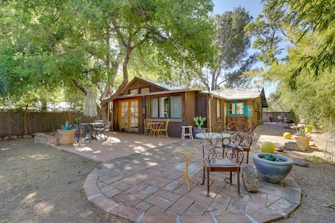 Patagonia Cottage w/ Patio & Yard: Walk to Town!