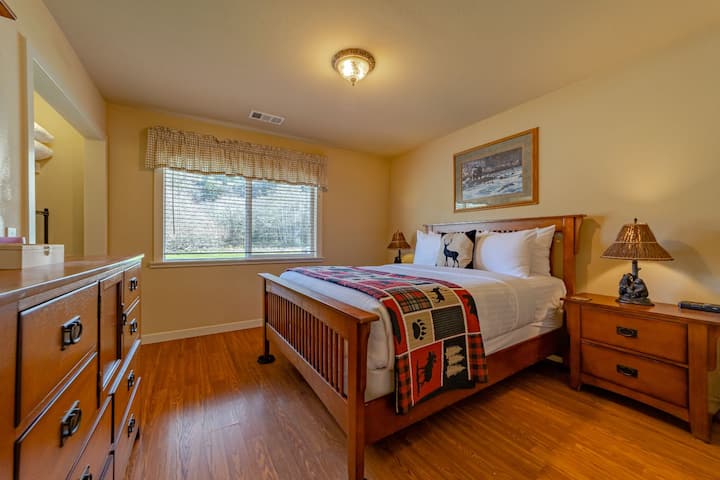 Bears Den Master 13-124