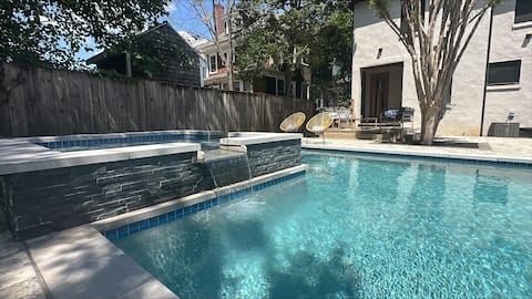 USNA Getaway: Heated Pool, Hot Tub, Indoor Grill!