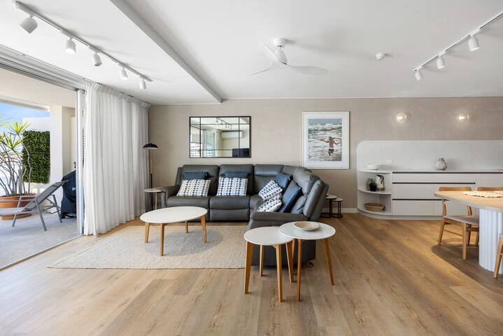 Las Rias, Riverside Luxury Bliss gallery image 2