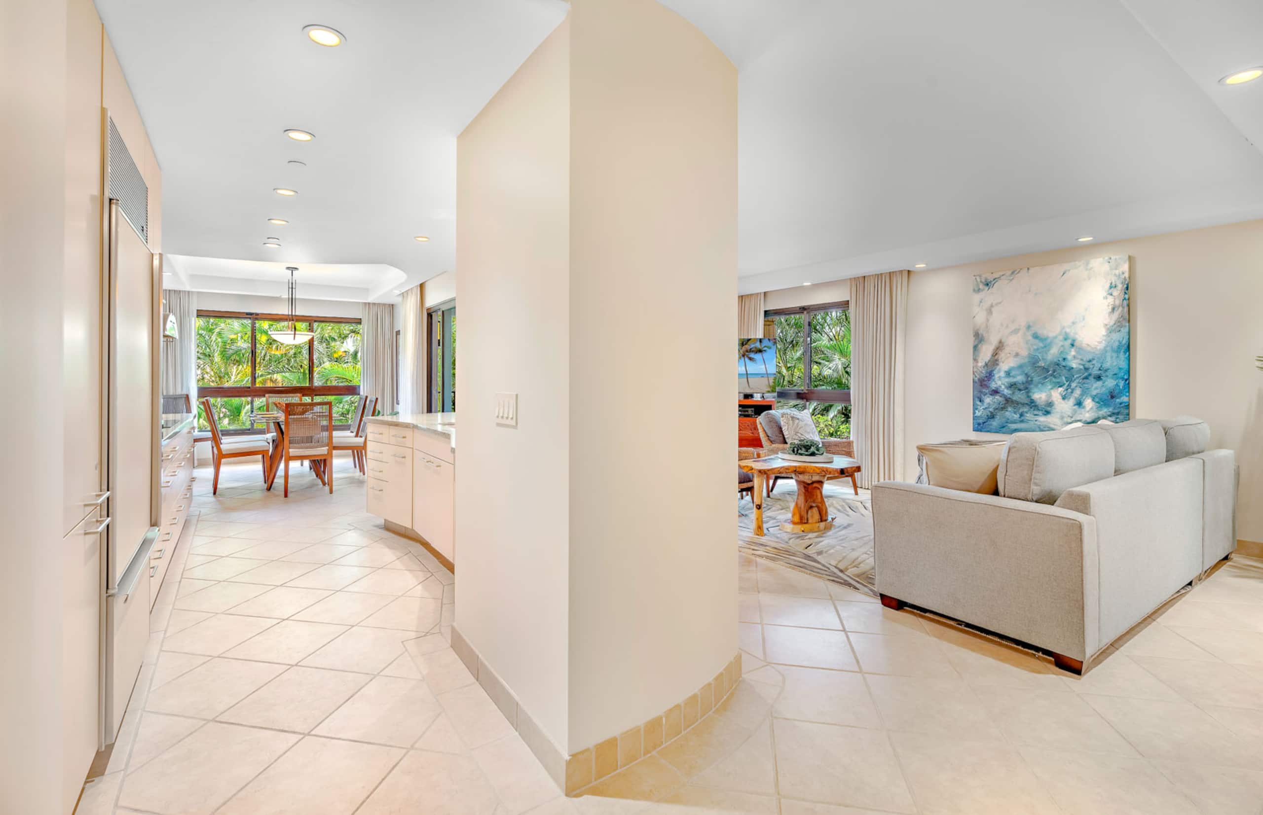 Condo in Lahaina · ★5.0 · 2 bedrooms · 4 beds · 2 baths - Image 16