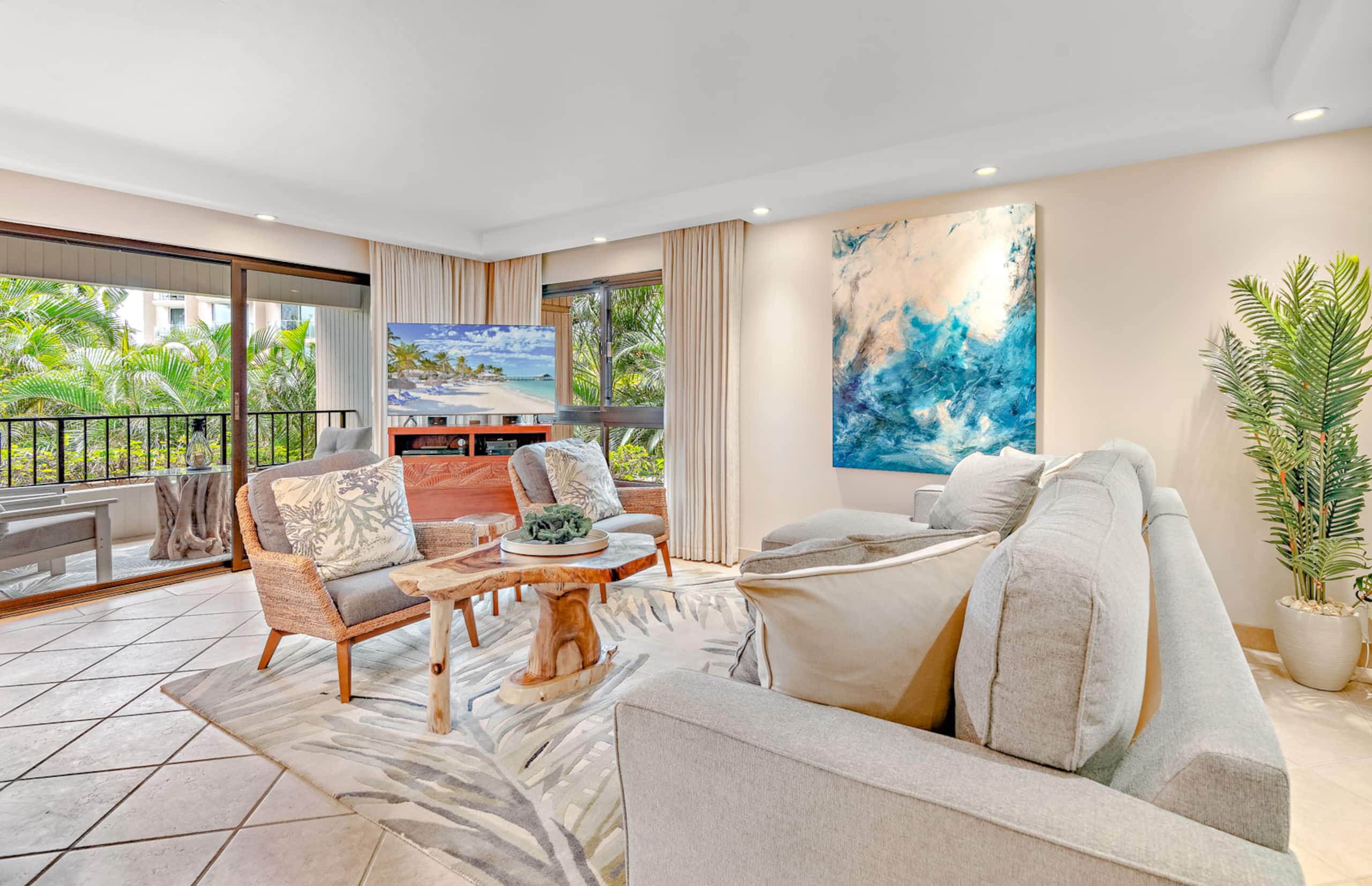 Condo in Lahaina · ★5.0 · 2 bedrooms · 4 beds · 2 baths - Image 13