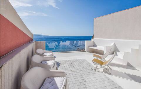 Gorgeous home in Scilla with WiFi