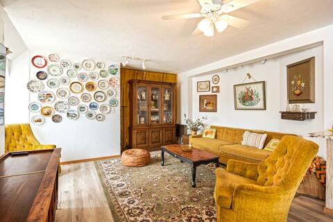 Quaint walkable to Cider House & Coffee Shop