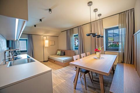 304b Apartments Am Platzl Living